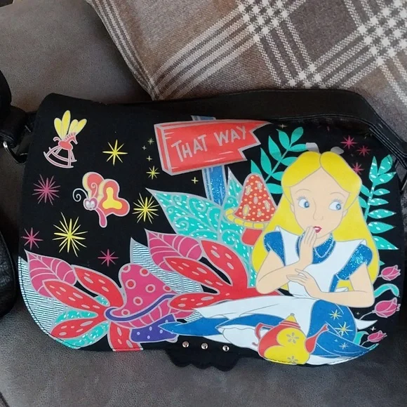 Loungefly Disney "Alice in Wonderland" Purse. - Picture 3 of 6